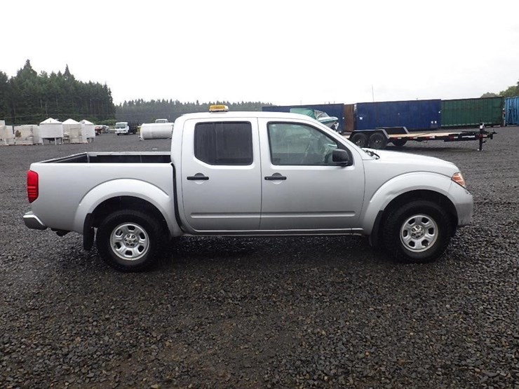 2014-nissan-frontier-image-4