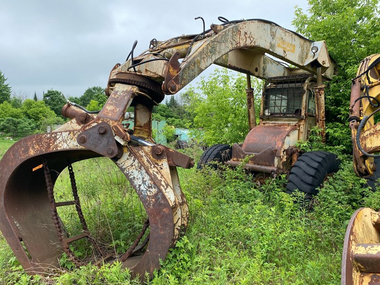 #1599-•-pettibone-picker-image-1