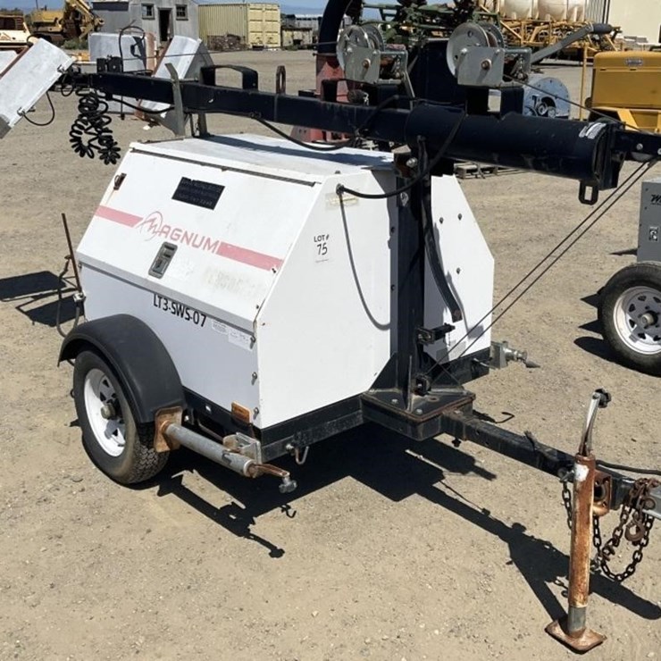 MAGNUM LT3-SWS-07 Portable Light Plant, Diesel