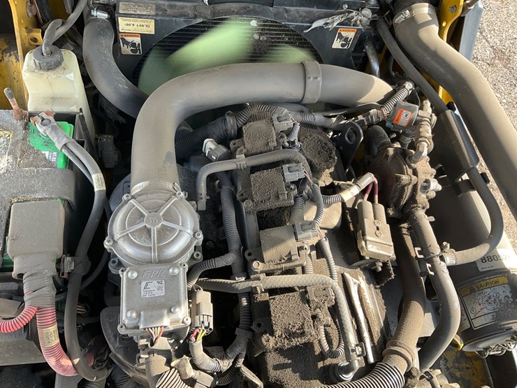 #1387-•-2013-yale-glc040sv-forklift-image-33