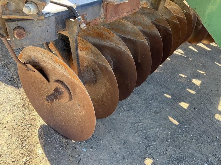 john-deere-650-image-22