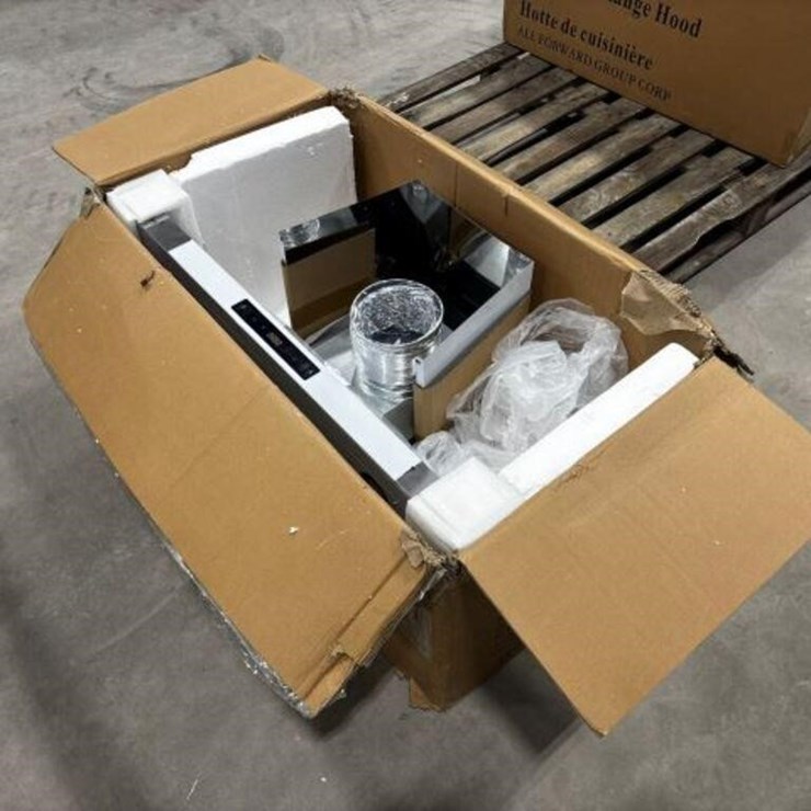 UNUSED Crown PRO-B09 36 In. Stainless Steel Range