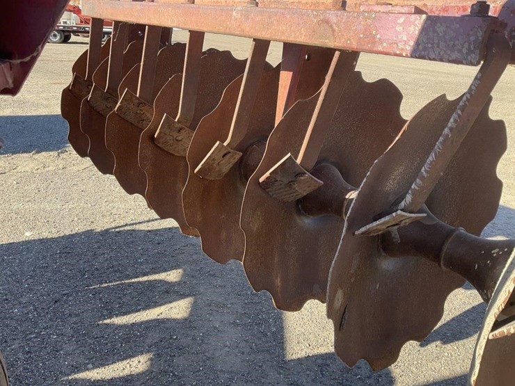 case-ih-770-image-16