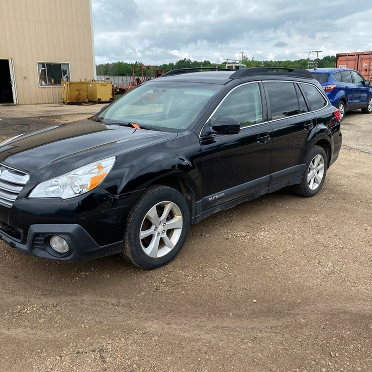 #1394 • 2013 Subaru Outback All Wheel Drive