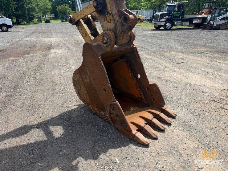 caterpillar-322l-image-18