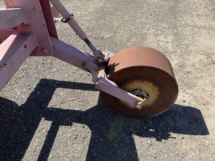 clampco-3-pt-3-row-80"-shaping-baiter-bar-image-13