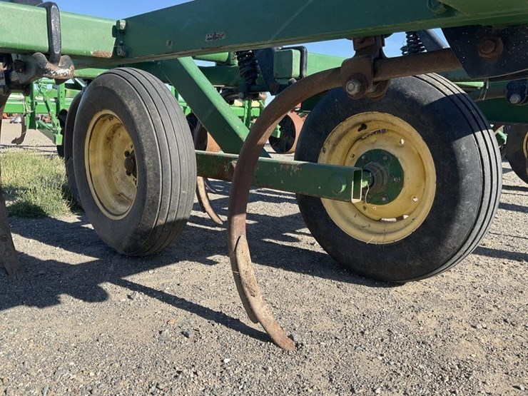 john-deere-1610-image-12