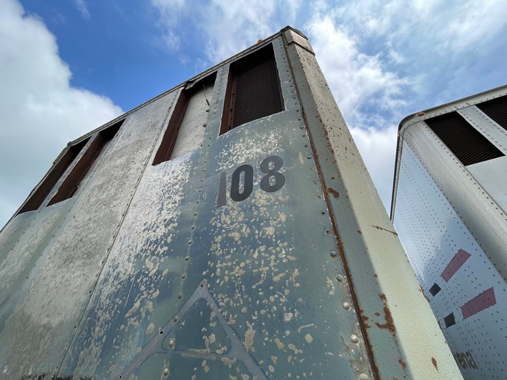 #1385-•-1974-gindy-semi-van-trailer-full-of-wood-image-43