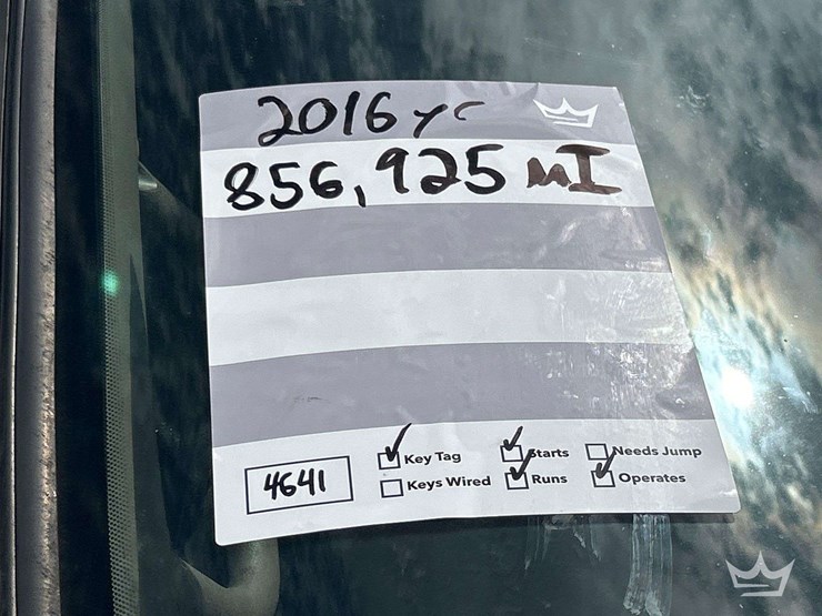 2016-freightliner-cascadia-132-image-54