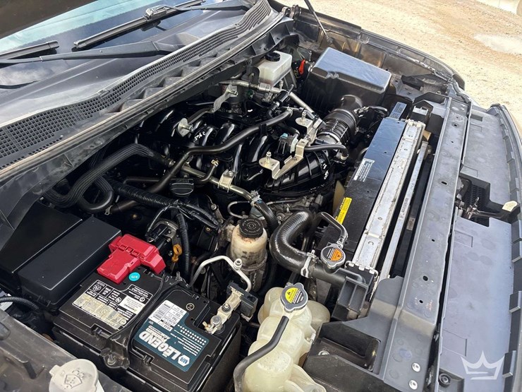 2021-nissan-titan-image-9