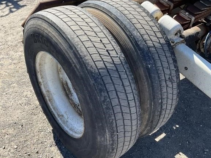 silver-eagle-5th-wheel-field-dolly-image-10