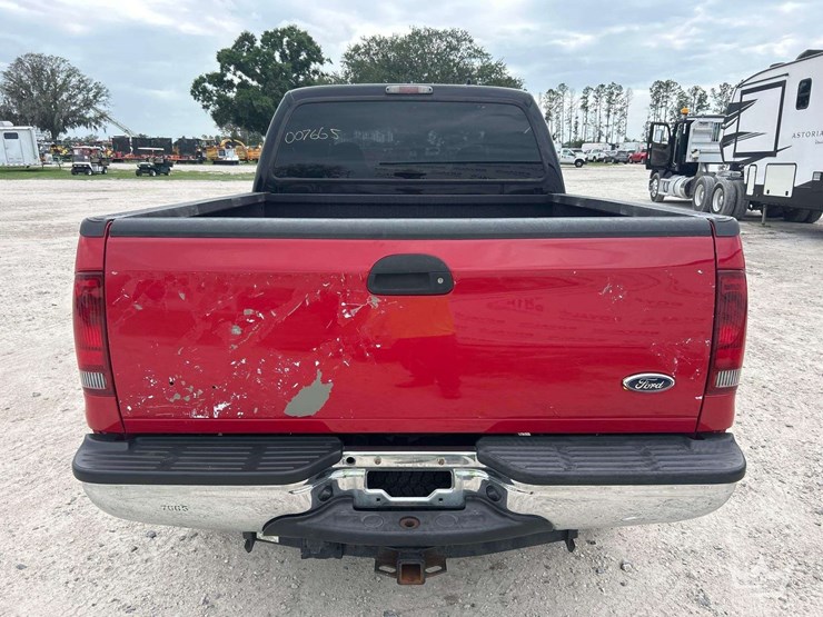 2006-ford-f350-image-18