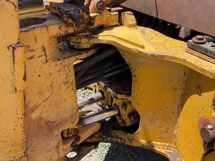 deere-710b-image-10