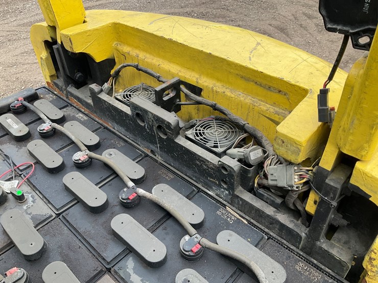 2007-hyster-e50z-image-24