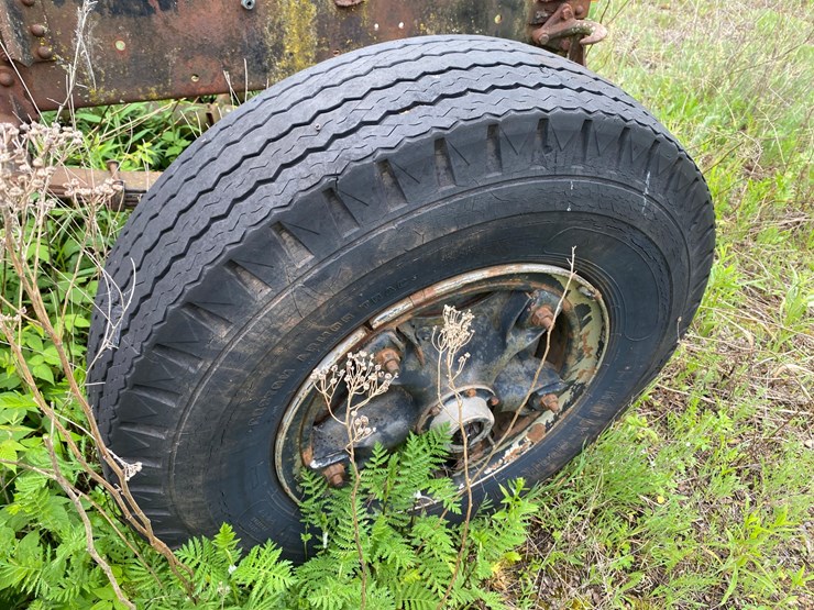 #1597-•-truck-frame-image-12