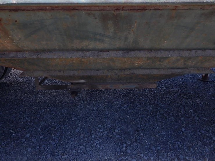 1982-axle-dump-trailer-image-13