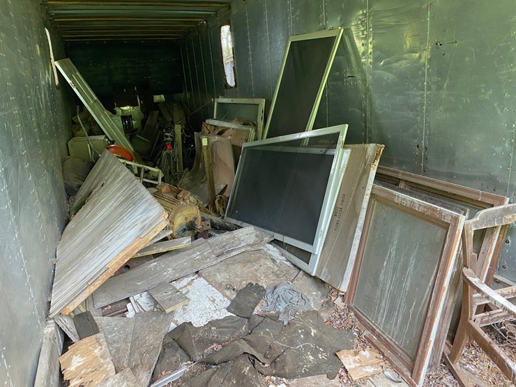 #1638-•-semi-trailer-with-contents-(no-title)-image-7