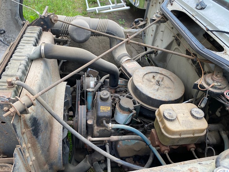 #1561-•-1988-international-boom-service-truck-image-27