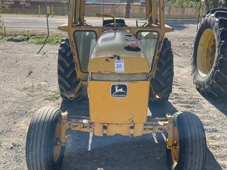 john-deere-2355-image-3
