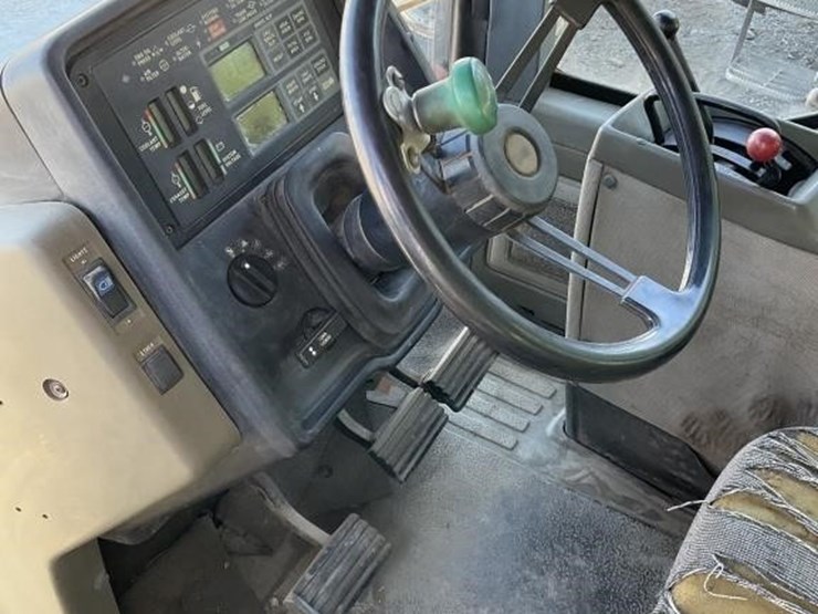 case-ih-7140-image-22