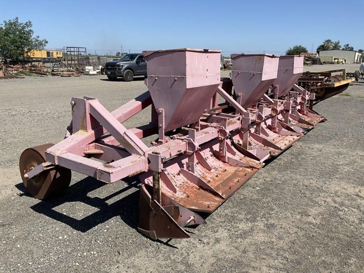 clampco-3-pt-3-row-80"-shaping-baiter-bar-image-5