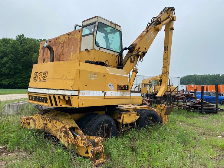 liebherr-912-image-4