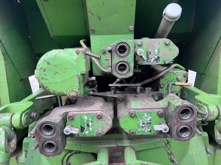 john-deere-6030-image-31