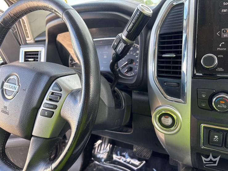 2021-nissan-titan-image-14