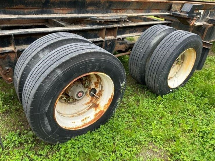 2012-capital-27-ft-t/a-rolloff-pup-trailer-2c9tl5g-image-32