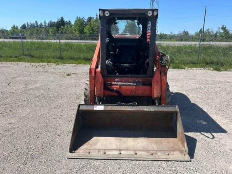 2018-kubota-ssv65-image-4