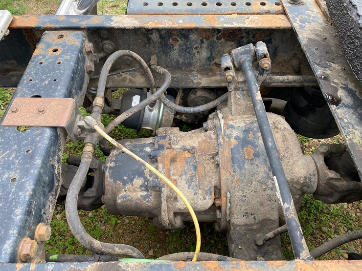 #1562-•-2007-international-truck-image-17