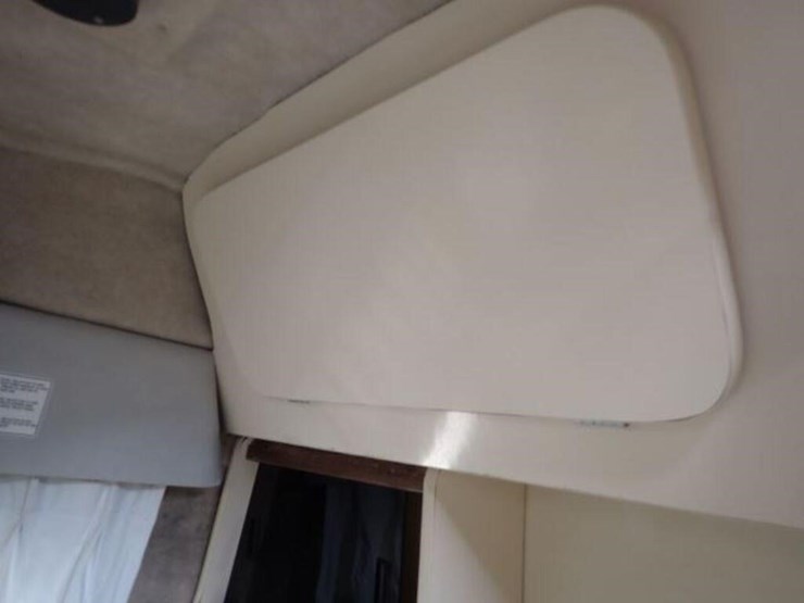 1989-bayliner-ciera-2650-26-ft-cabin-cruiser-bp1a6-image-49