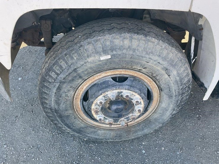 1989-ford-f700-image-11
