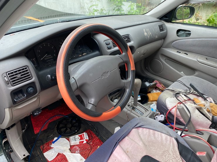 #1628-•-2001-chevy-geo-prizm-(no-title)-(for-parts-only)-image-6