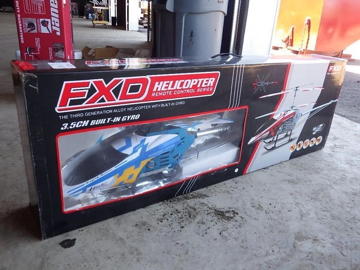 remote-controlled-helicopter-image-1