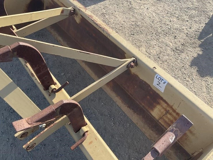 landpride-gb1572-6'-3-pt-box-scraper-image-8