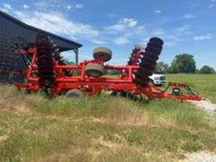 kuhn-krause-8215-image-7