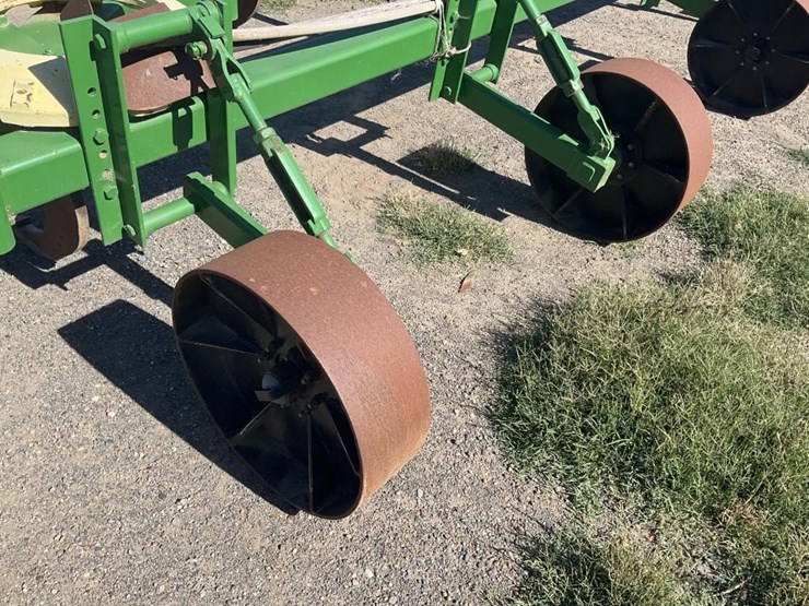 john-deere-60-image-15