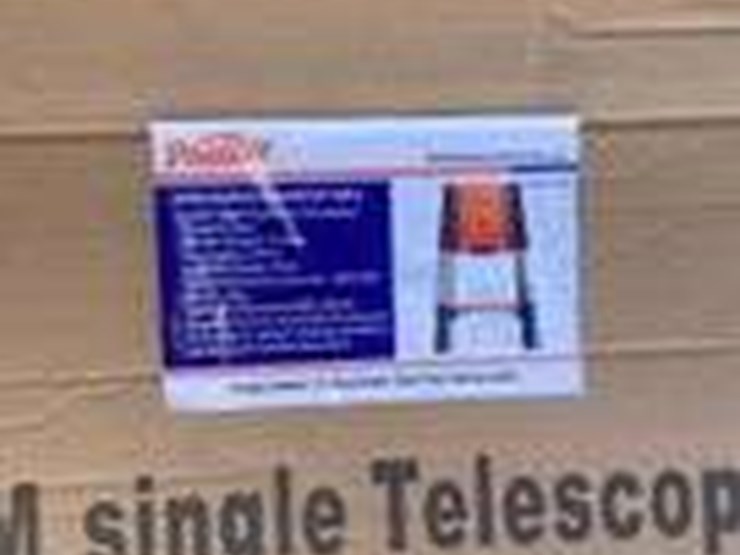 13-step-single-side-telescoping-ladder-image-2