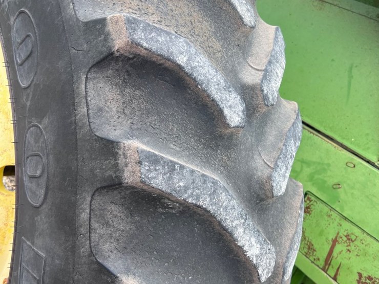 john-deere-6030-image-40