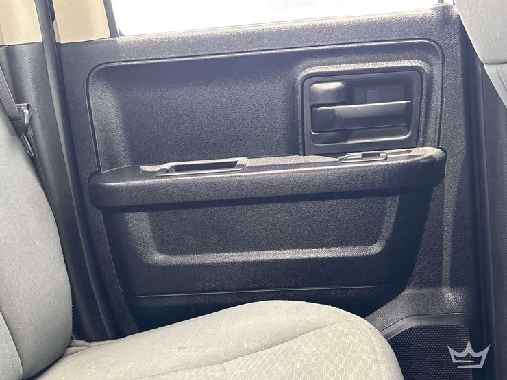 2016-dodge-1500-image-20
