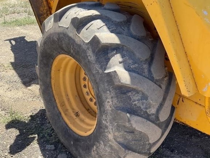 deere-710b-image-19