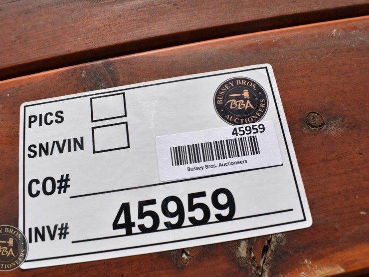 rustic-wood-picnic-table-45959-image-3