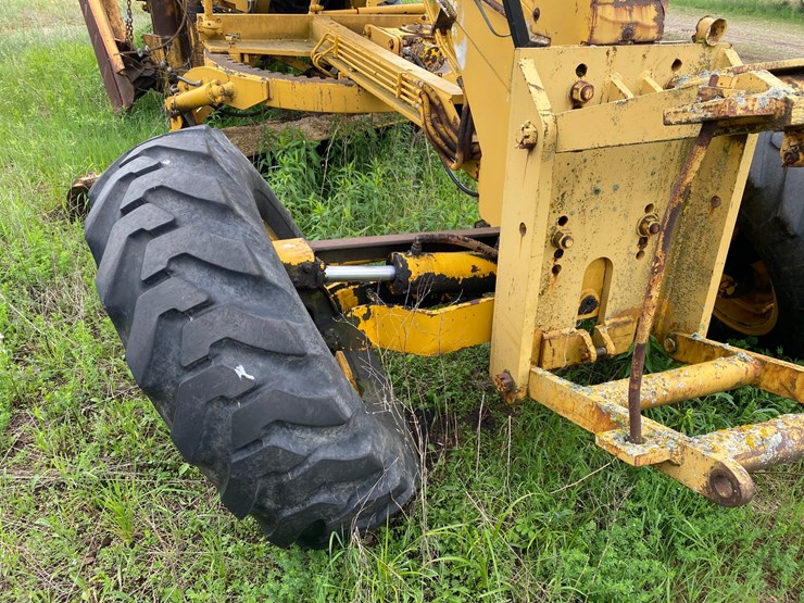 #1614-•-wabco-grader-image-17