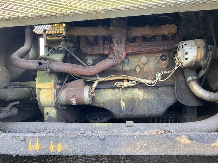 #1558-•-grove-15-ton-crane-image-23