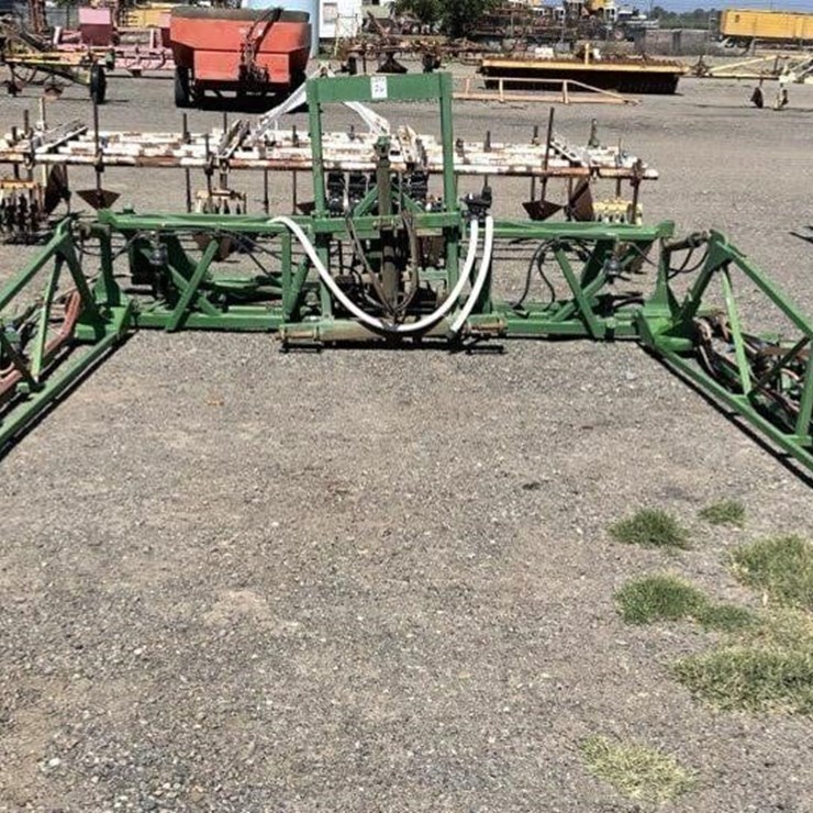 Custom 60' 3-Pt Folding Spray Boom Attachment