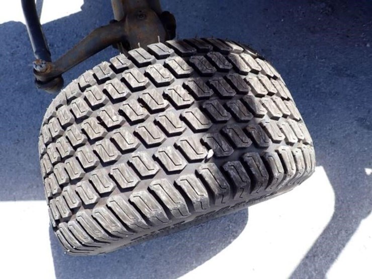 2006-kubota-f3680-image-54