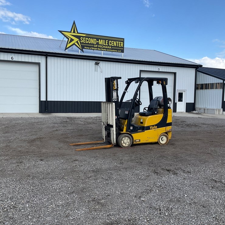 #1387 • 2013 Yale GLC040SV Forklift