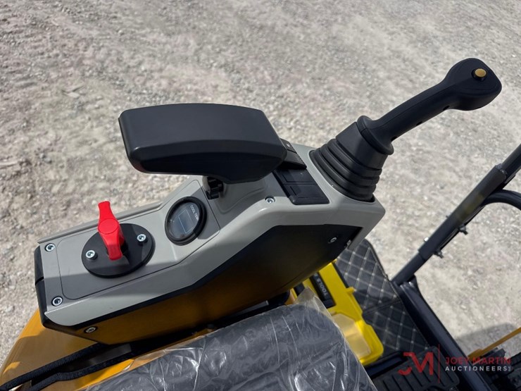 unused-me20-mini-excavator-image-19