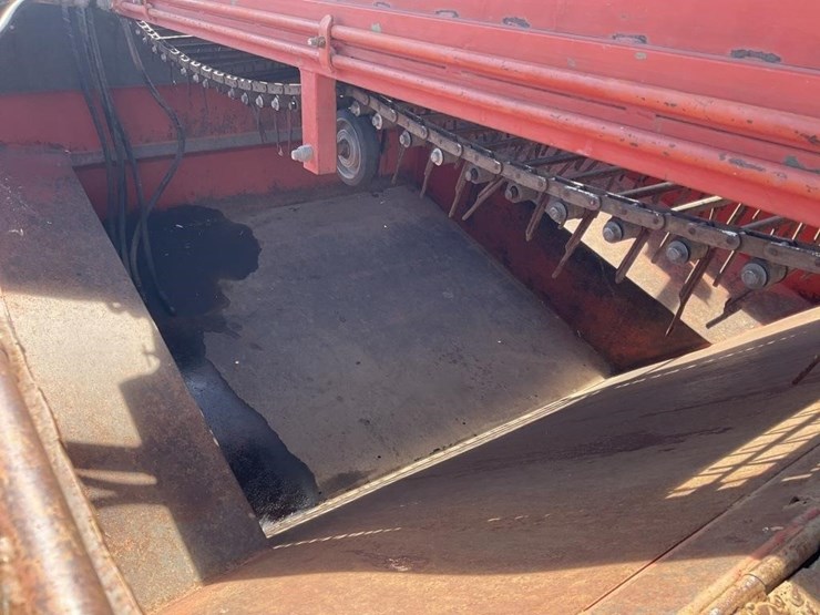 herbst-9'x8'-hyd.-end-dump-nut-cart-image-9